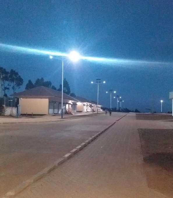 开封市非洲科特迪瓦太阳能路灯工程